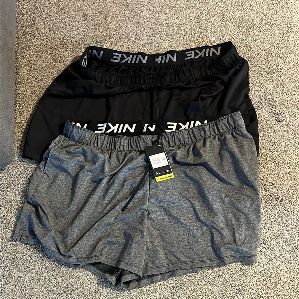 Nike Women's Black and Gray Shorts